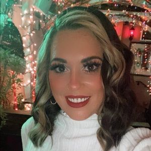 Meet your Posher, Sonia